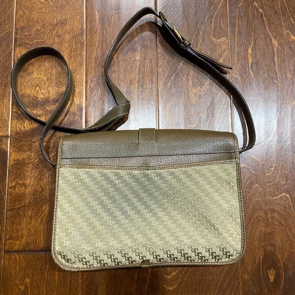 Gucci Vintage Authentic G Jacquard Canvas Leather Crossbody Bag Gold Hardware - Picture 5 of 13